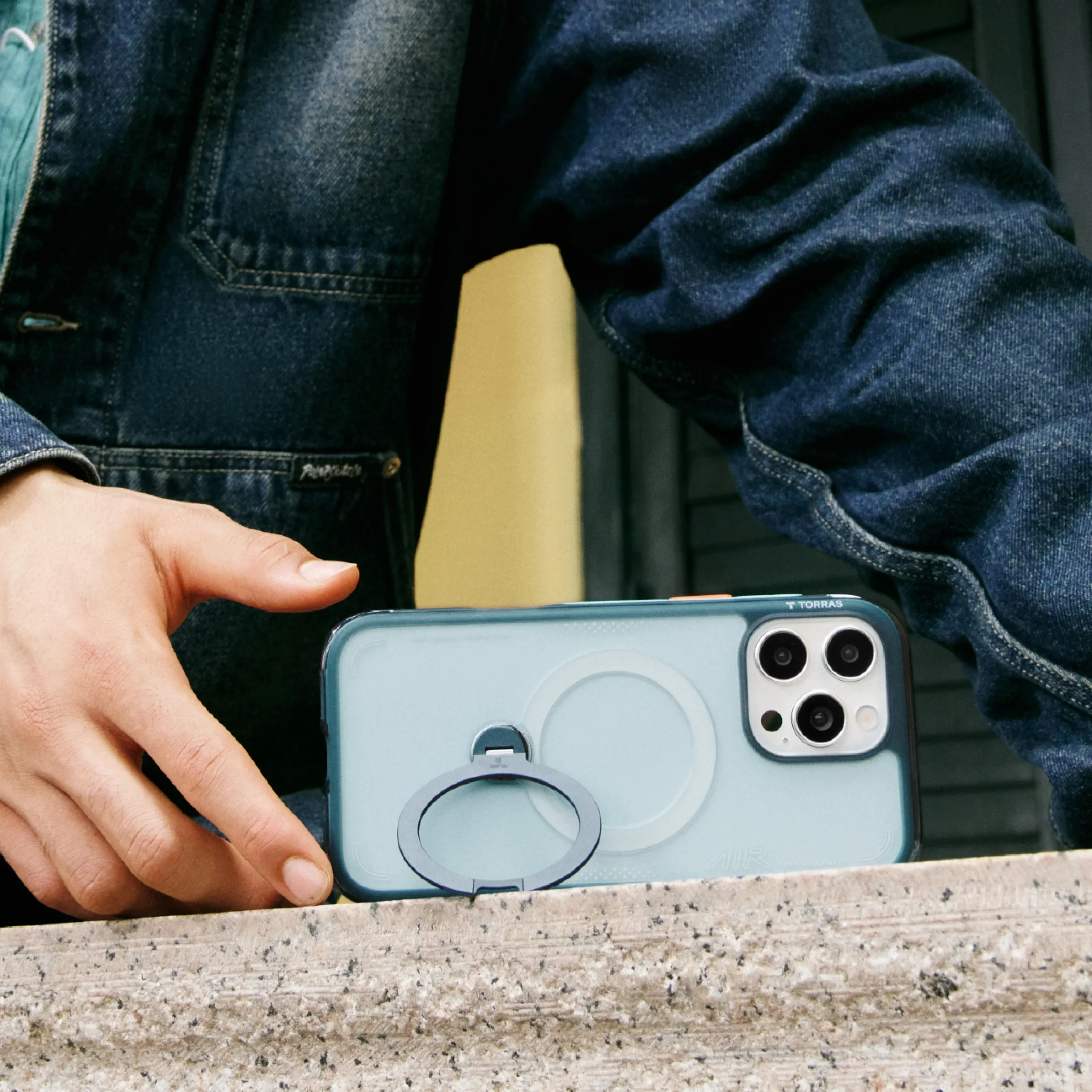Ostand Q3 Air for iPhone 15 Pro Max - Image 10